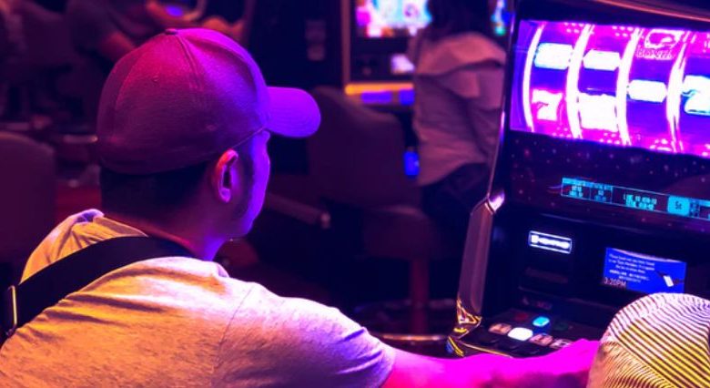 How Technology Has Changed The World of Online Casinos