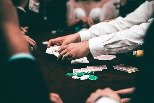 The Basics of Blackjack - How to Play, What the Different Hands Mean, and So On