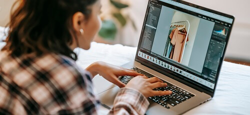 How online clothing businesses are changing the fashion industry